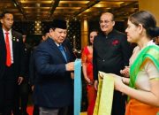 Mahasiswa Indonesia Antusias Sambut Presiden Prabowo di India