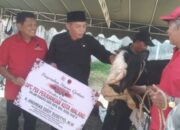 Gotong Royong Kurban, PDI Perjuangan Kota Malang Bagikan 3.500 Paket Daging di Bulan Bung Karno