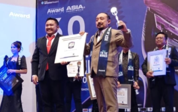 Sam Tito Raih Dua Penghargaan Bergengsi di Ajang Award Trend Summit 2025 Bali
